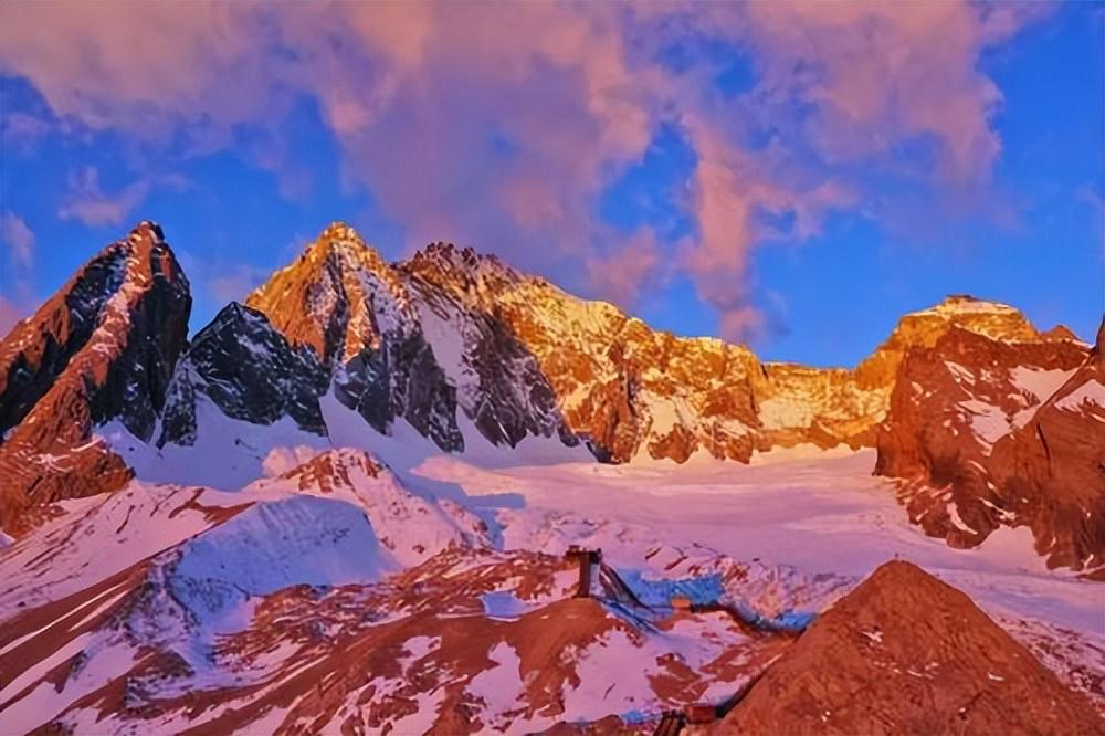 云南玉龙雪山