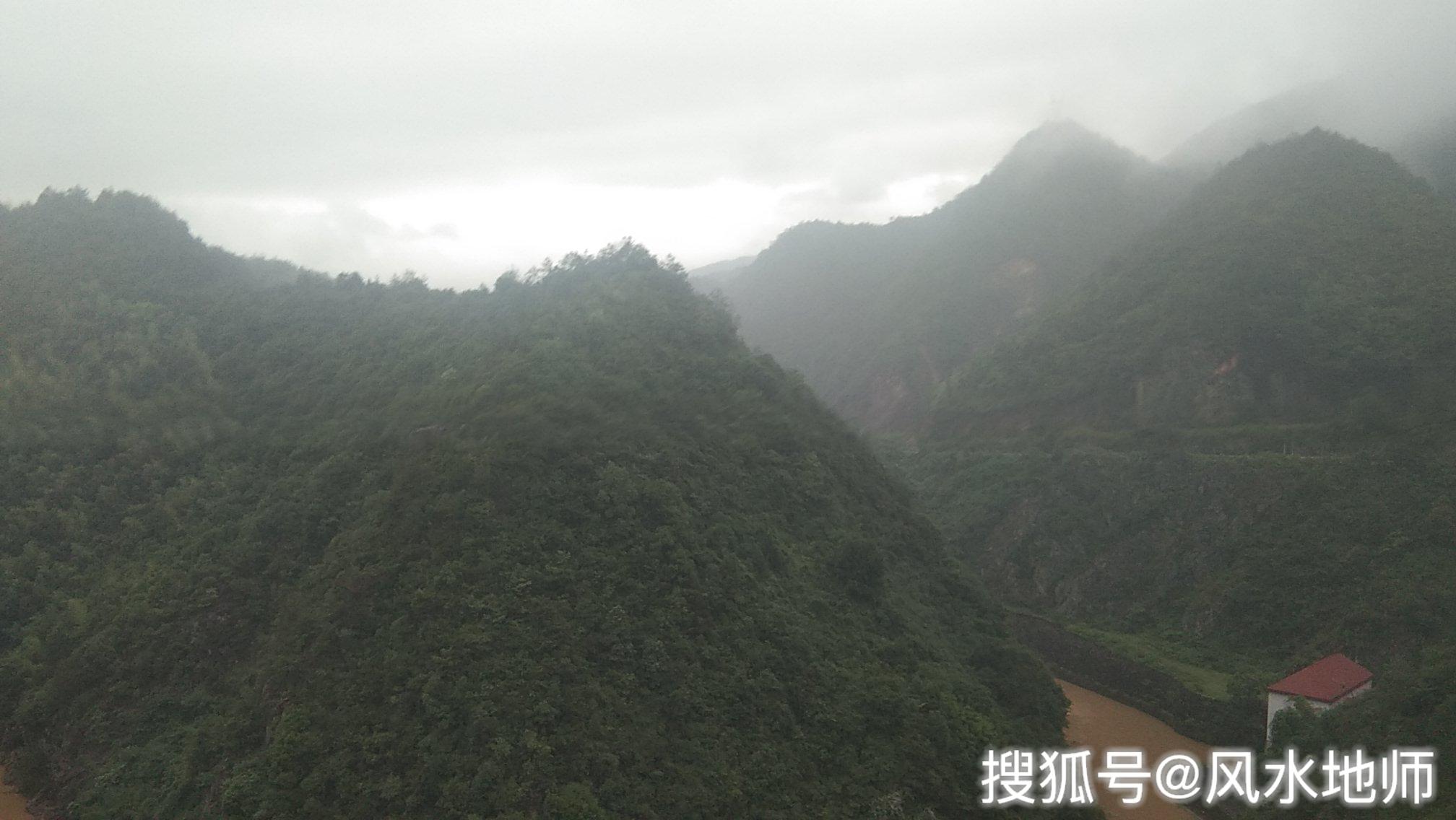 最新风水真实案例解析，如何运用风水学改善居住环境