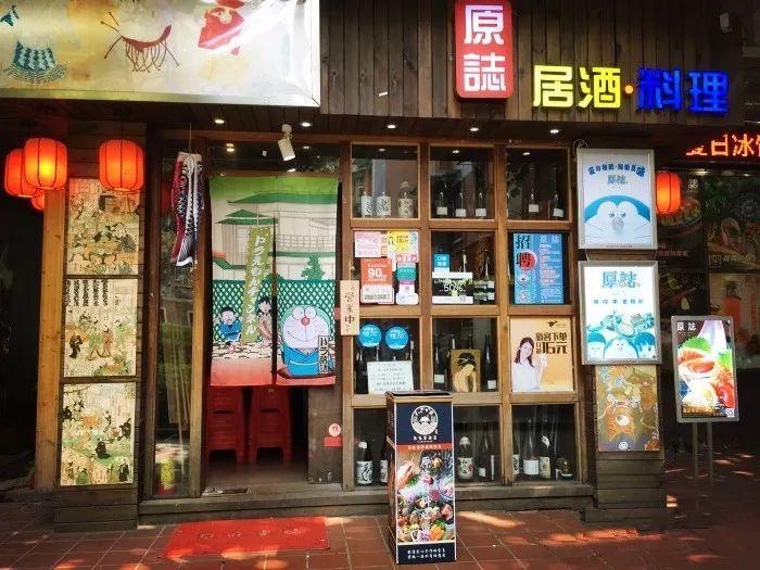 闪读最新版，小巷深处的特色小店探秘之旅