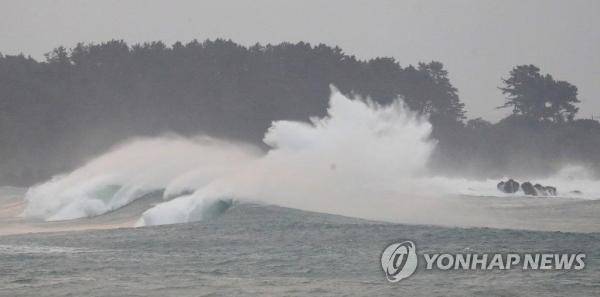 韩国济州岛台风最新动态与冒险之旅的温馨篇章