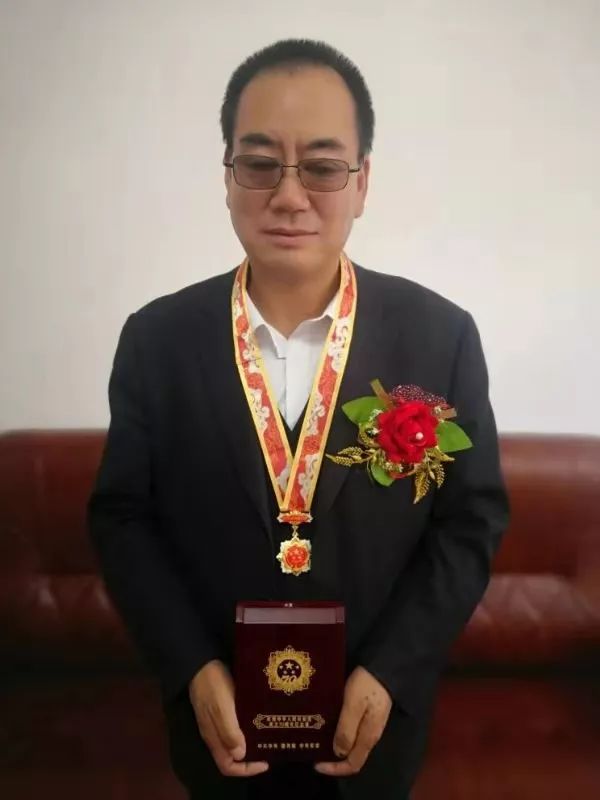 临夏州赵维国励志故事，点燃希望之光