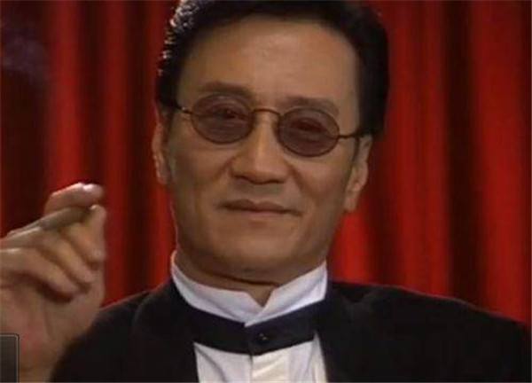 谢贤翻拍经典千王之王，魅力依旧，重温辉煌！